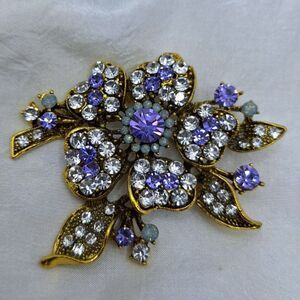 Purple Rhinestone Brooch Pin Pendant Fairycore Cottagecore Grandma Chic Elegant